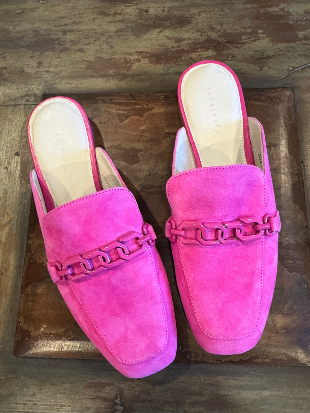 NWOT Sanctuary Suede Chain-Trim Mule - Hot Pink